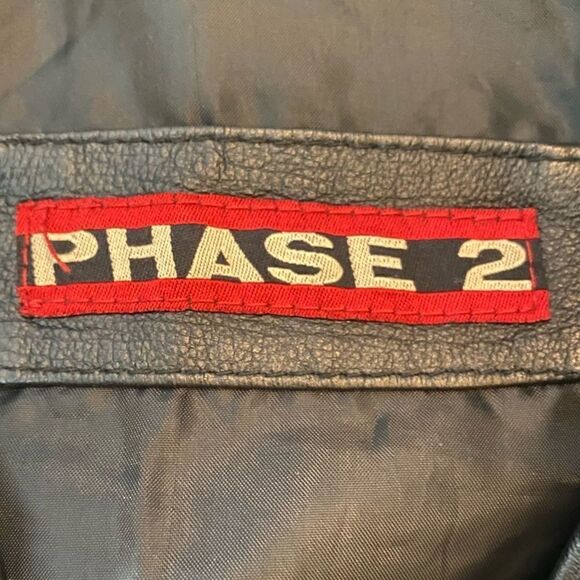 Phase 2 Vintage Black Leather Trench-Coat Shawl Collar Front Pockets Adj Waist - Picture 11 of 11